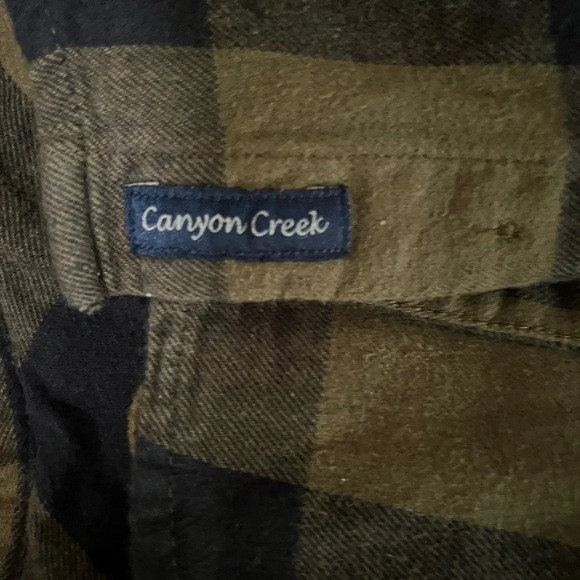 MAGELLAN~BUNDLE~2 MEN’S FLANNEL SHIRTS~ M - Picture 7 of 12